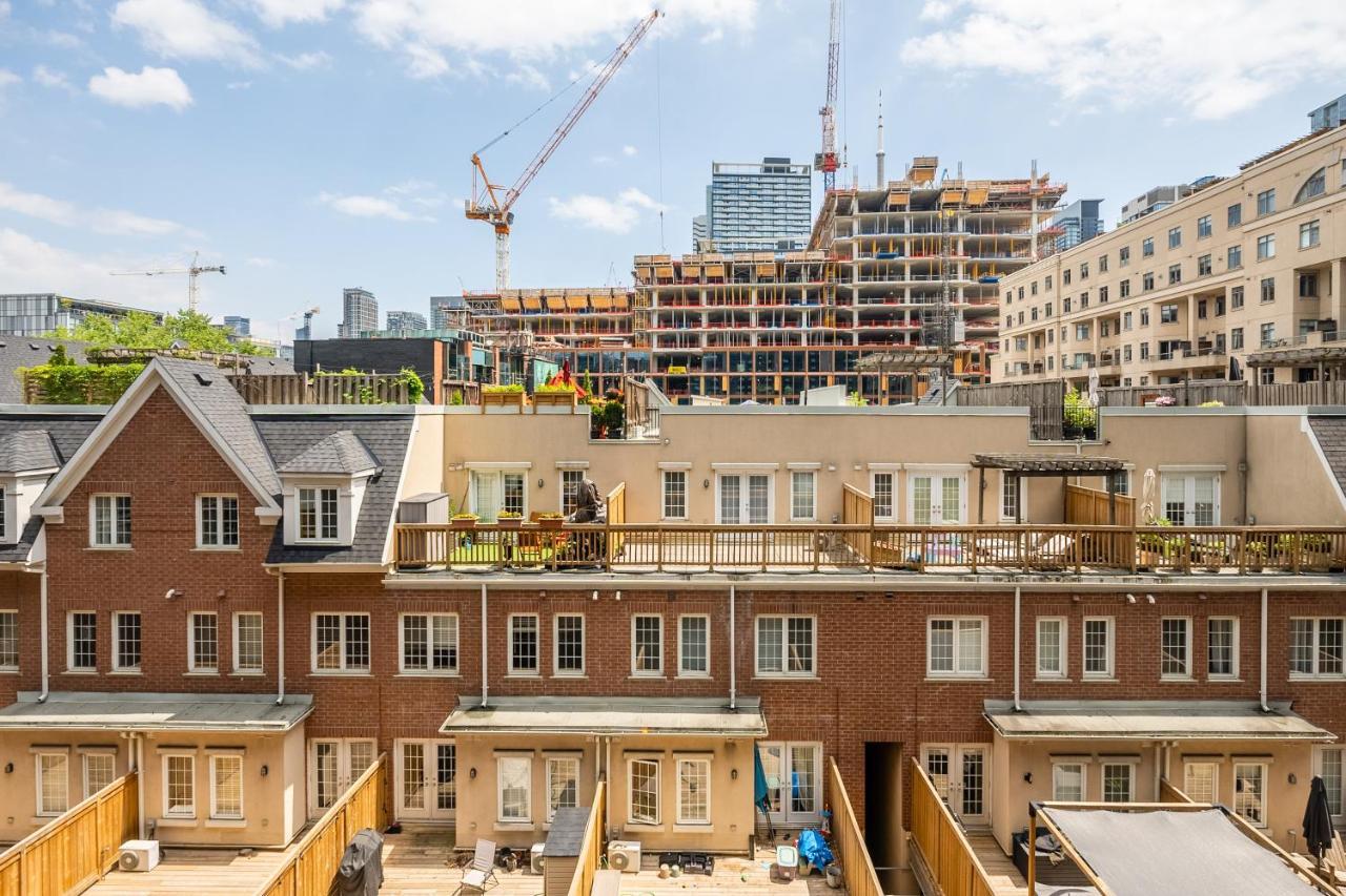 Beautiful Condos In The Heart Of Downtown By Globalstay Toronto Exterior foto
